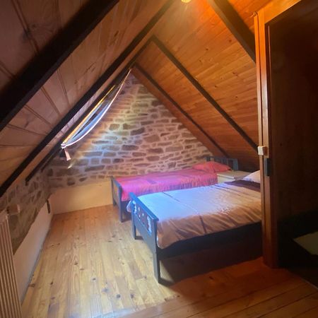 Sue'S Cottages Pleuven Экстерьер фото