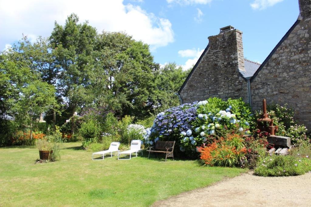Sue'S Cottages Pleuven Экстерьер фото